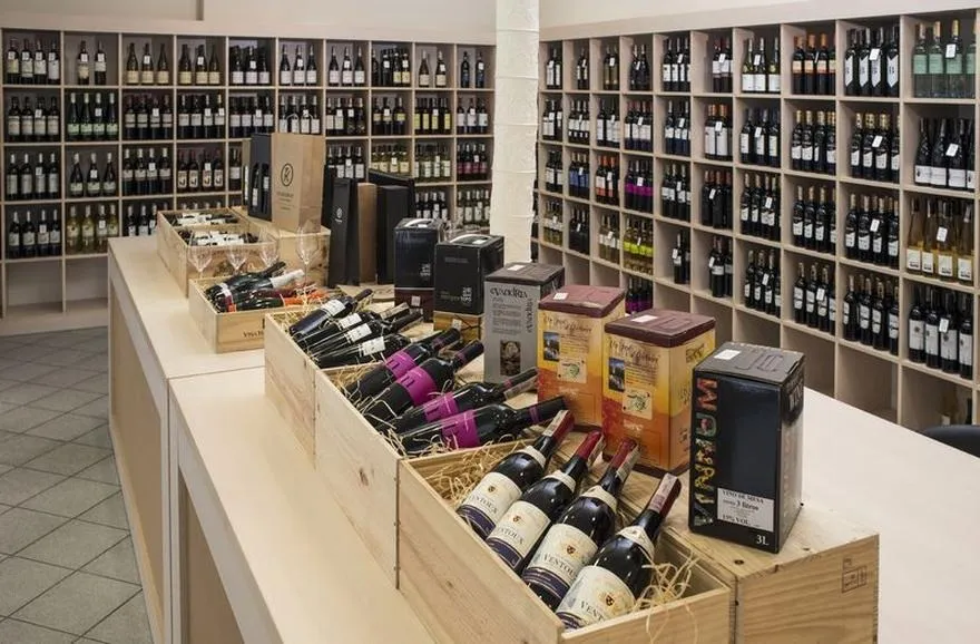 Jak z sukcesem otworzyć sklep z winem i przyciągnąć klientów?