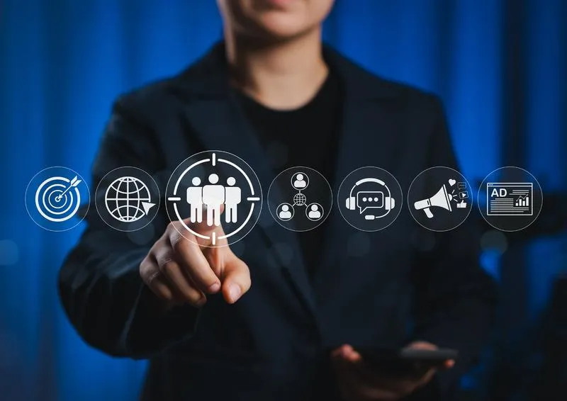 Skuteczne strategie, jak zachęcić klienta do zakupu w Twoim sklepie