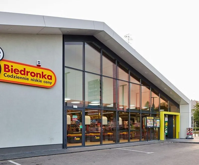 Godziny otwarcia sklepów 1 listopada