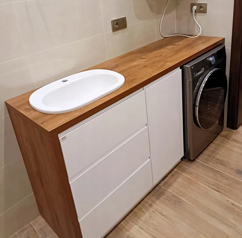 Kuchnie na wymiar a gotowe