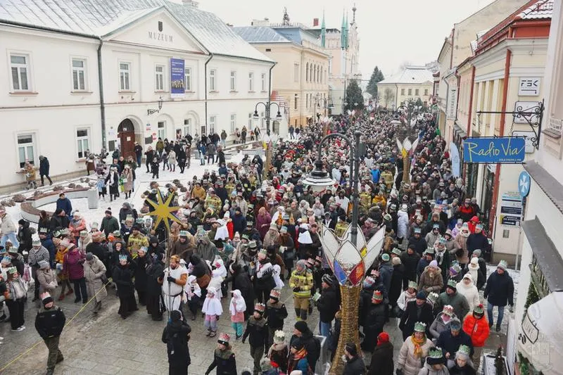 Otwarte sklepy w Trzech Króli