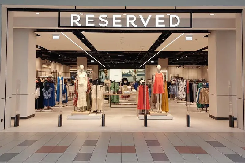 Zakupy online Reserved